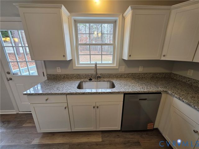 24824 Rock Rd, North Dinwiddie, VA 23803