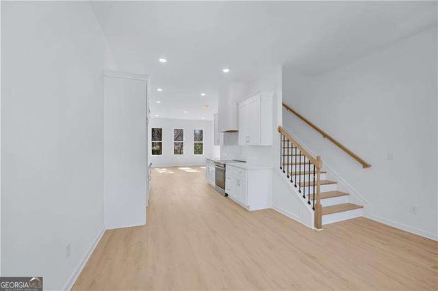 3213 McHenry Avenue, Scottdale, GA 30079