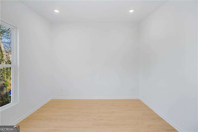 3213 McHenry Avenue, Scottdale, GA 30079