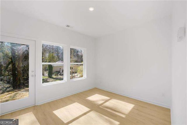 3213 McHenry Avenue, Scottdale, GA 30079