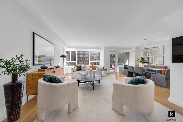 200 E 66th Street D1403, New York City, NY 10065