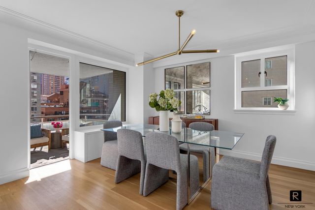 200 E 66th Street D1403, New York City, NY 10065