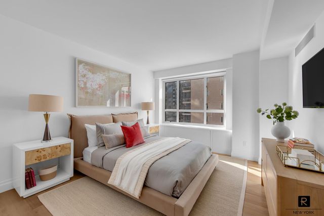 200 E 66th Street D1403, New York City, NY 10065