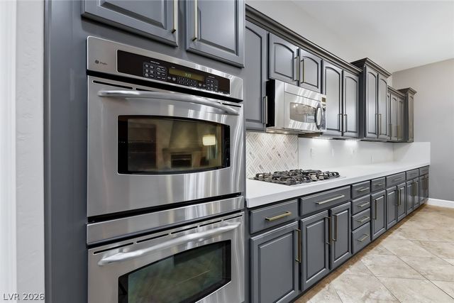 2304 Indigo Island Street, Henderson, NV 89044