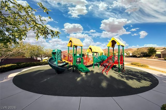 2304 Indigo Island Street, Henderson, NV 89044