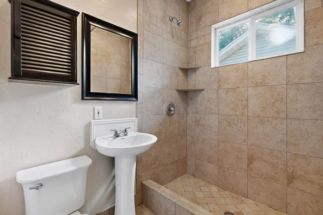 5934 Velasco Avenue, Dallas, TX 75206