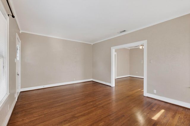5934 Velasco Avenue, Dallas, TX 75206