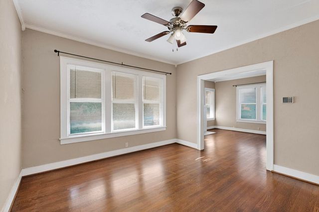 5934 Velasco Avenue, Dallas, TX 75206