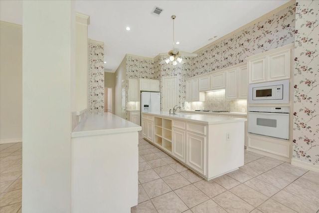 15511 Pinenut Bay Court, Houston, TX 77059