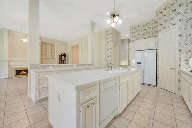 15511 Pinenut Bay Court, Houston, TX 77059