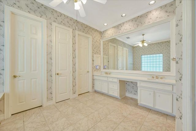 15511 Pinenut Bay Court, Houston, TX 77059