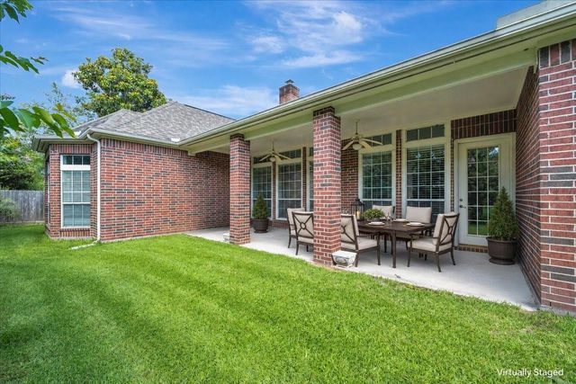 15511 Pinenut Bay Court, Houston, TX 77059