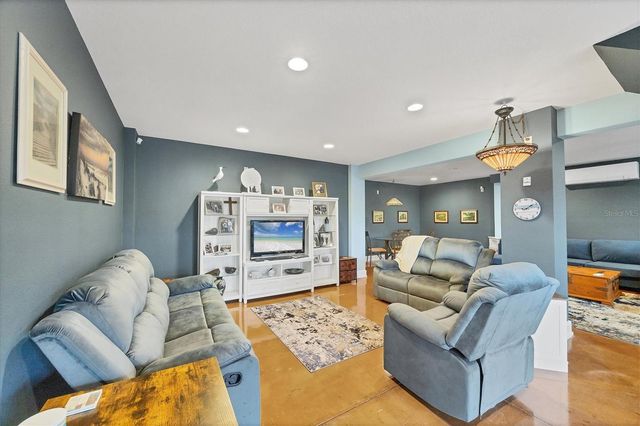 7089 PINEBAY BOULEVARD, Englewood, FL 34224