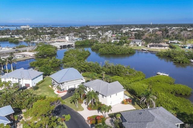 7089 PINEBAY BOULEVARD, Englewood, FL 34224