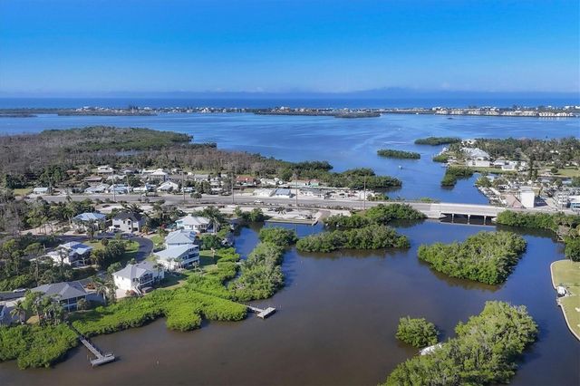 7089 PINEBAY BOULEVARD, Englewood, FL 34224