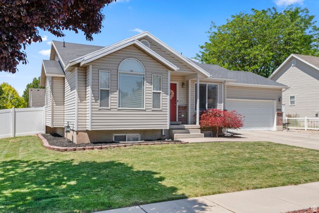 1364 S 1700 W, Syracuse, UT 84075