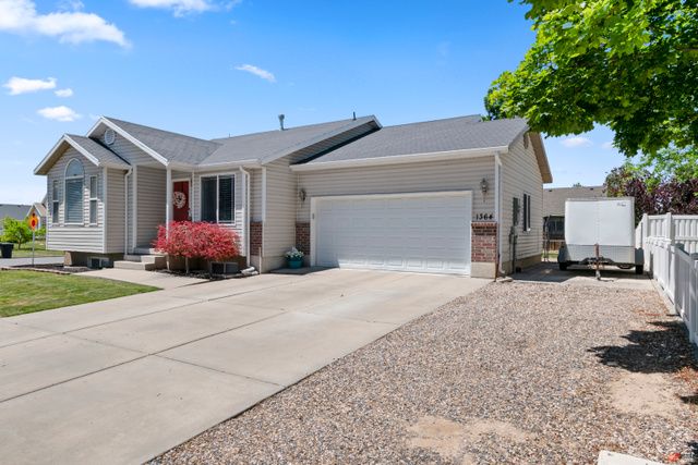 1364 S 1700 W, Syracuse, UT 84075