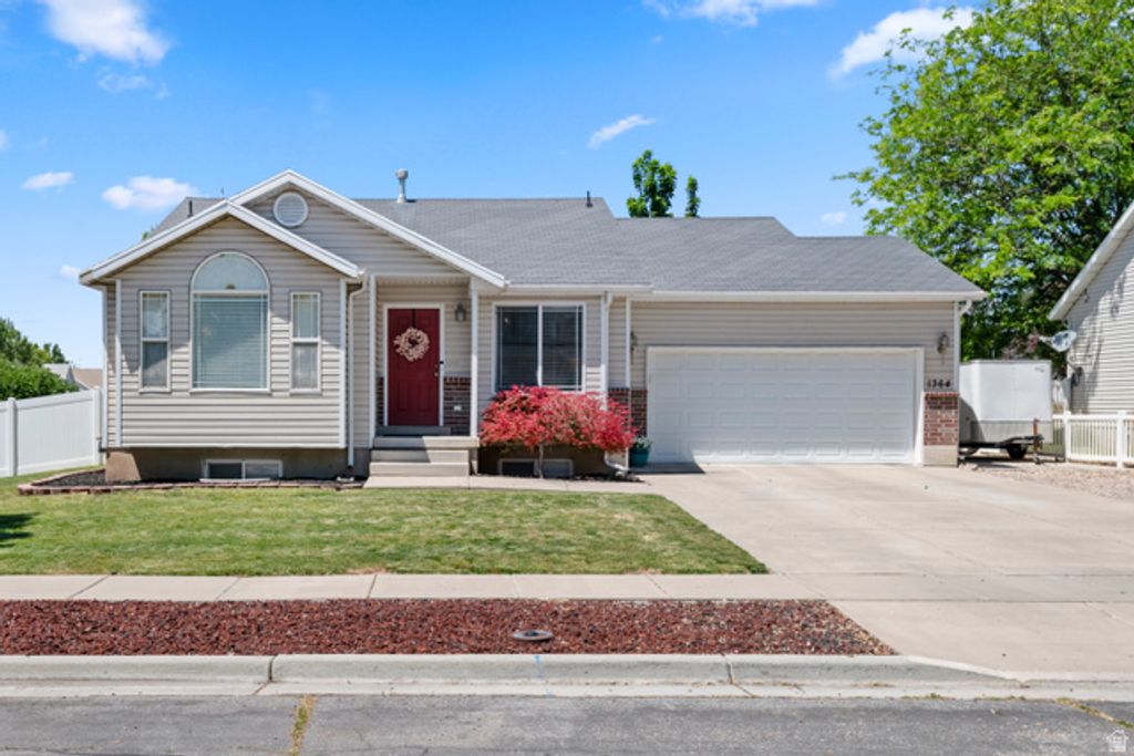 1364 S 1700 W, Syracuse, UT 84075