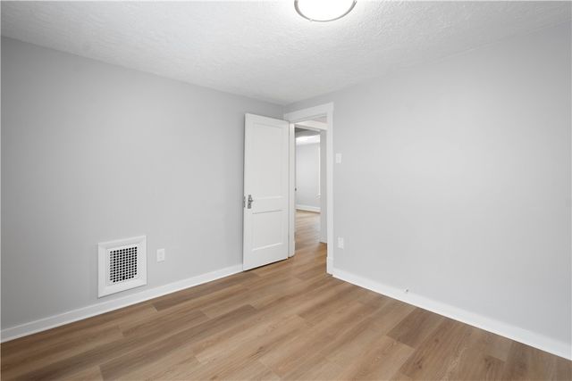 3121 May St, Castle Shannon, PA 15234