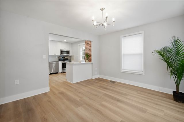 3121 May St, Castle Shannon, PA 15234