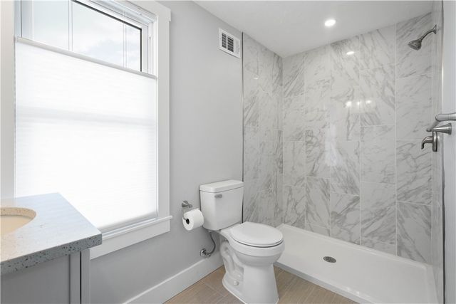 3121 May St, Castle Shannon, PA 15234