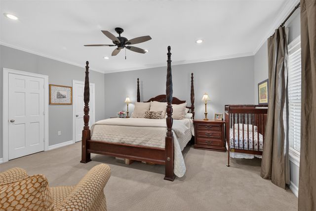 5809 Fairfield Avenue, Shreveport, LA 71106