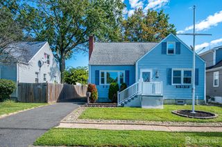 46 Elmwood Avenue, Edison, NJ 08837