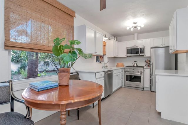 6208 S JONES ROAD, Tampa, FL 33611