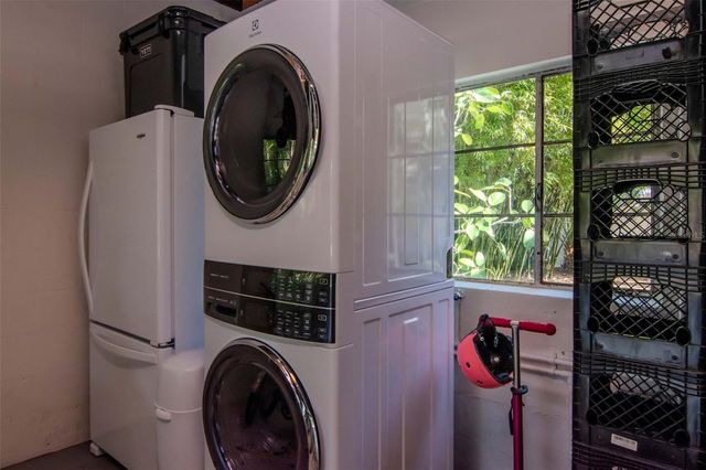 6208 S JONES ROAD, Tampa, FL 33611