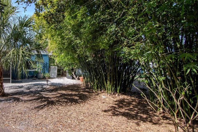 6208 S JONES ROAD, Tampa, FL 33611