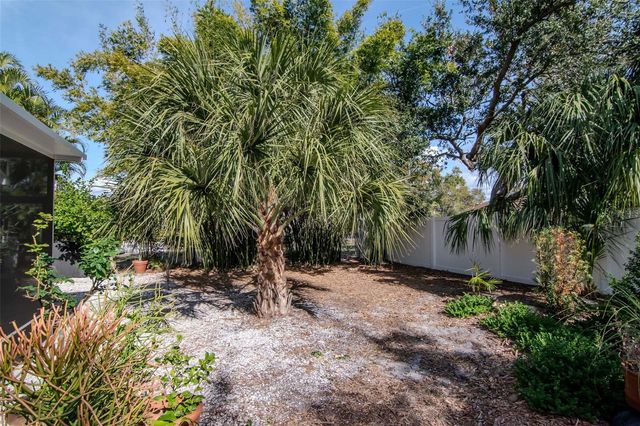 6208 S JONES ROAD, Tampa, FL 33611