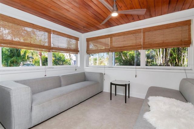 6208 S JONES ROAD, Tampa, FL 33611