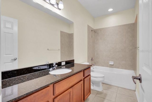 11209 COVENTRY GROVE CIRCLE, Lithia, FL 33547