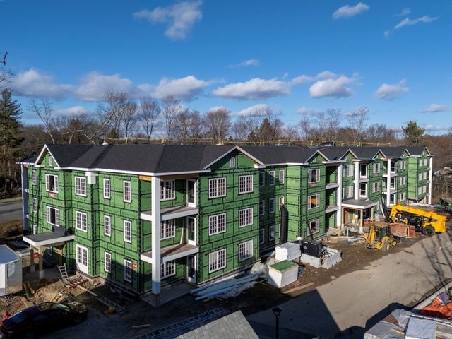 93 Bedford Street 108, Lexington, MA 02420