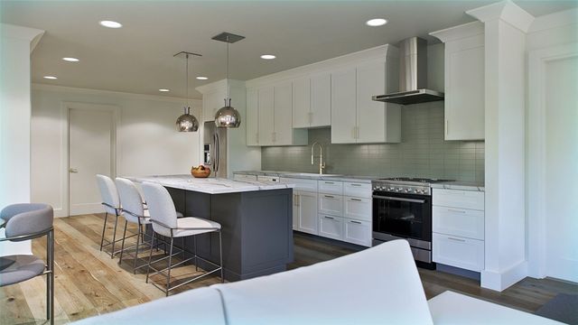 93 Bedford Street 108, Lexington, MA 02420