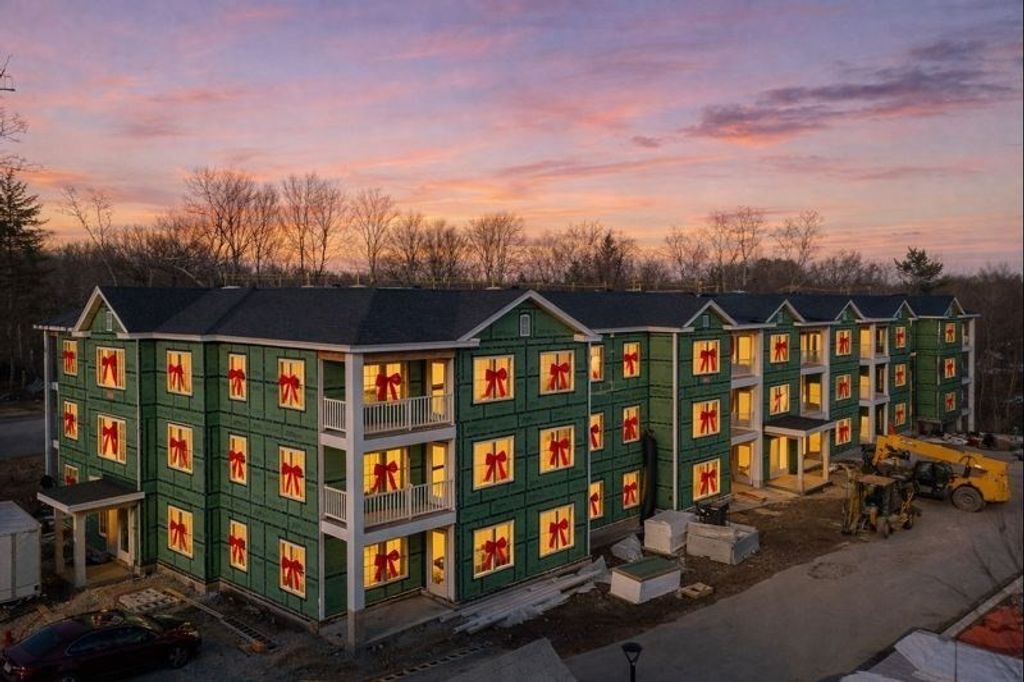 93 Bedford Street 108, Lexington, MA 02420