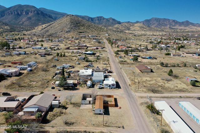 3880 E Astro Street, Hereford, AZ 85615