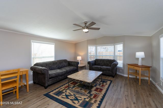 3880 E Astro Street, Hereford, AZ 85615