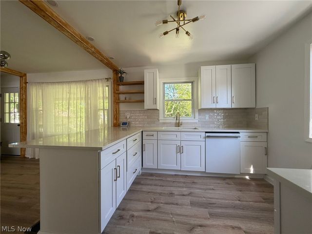 1699 Warrensville Center Road, South Euclid, OH 44121