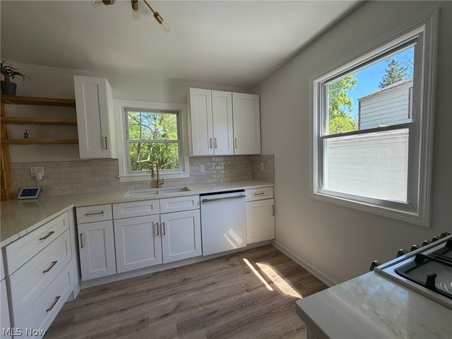 1699 Warrensville Center Road, South Euclid, OH 44121