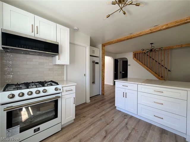 1699 Warrensville Center Road, South Euclid, OH 44121