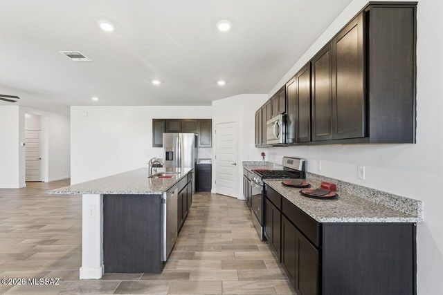 2773 E Calle Tobo, Tucson, AZ 85706