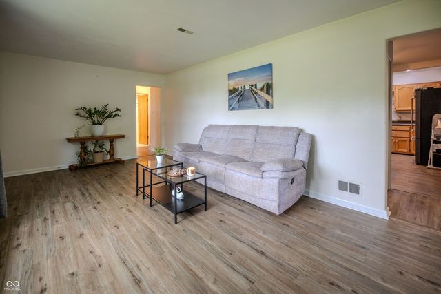 10315 Eller Road, Fishers, IN 46038