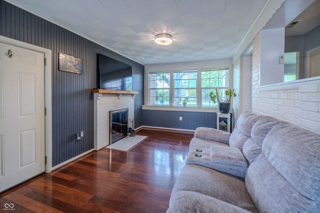 10315 Eller Road, Fishers, IN 46038