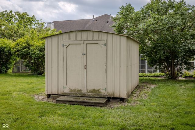 10315 Eller Road, Fishers, IN 46038