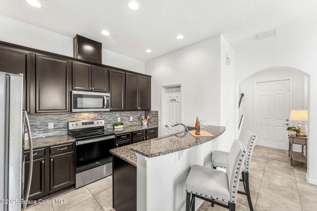 6794 Vista Hermosa Drive, Melbourne, FL 32940