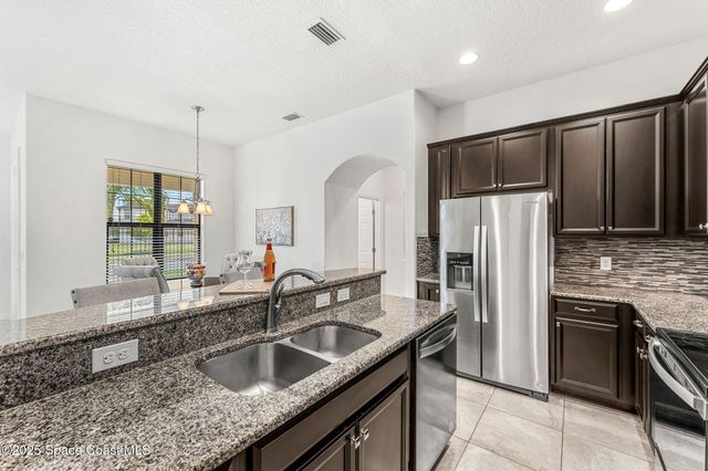 6794 Vista Hermosa Drive, Melbourne, FL 32940