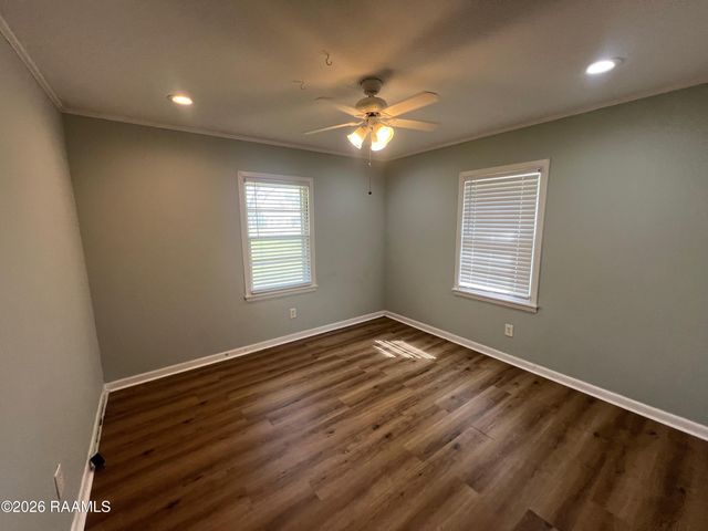 2308 W Gloria Switch Road, Carencro, LA 70520