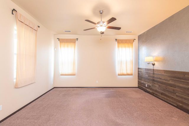 8136 Cayenne Drive NW, Albuquerque, NM 87120