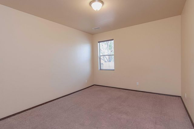 8136 Cayenne Drive NW, Albuquerque, NM 87120